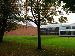 External view of the Burrell Collection by Edward X licensed under CC-BY-SA-3.0.